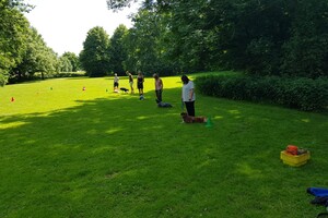 Ava Kira: EG Curcus, 3e les